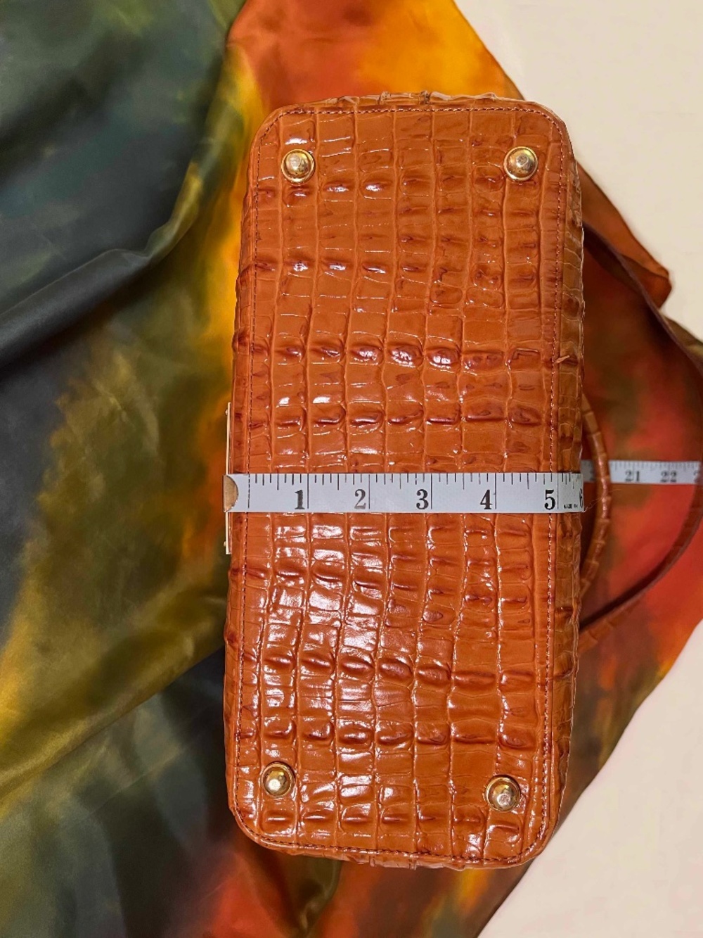 Brahmin Woven Herringbone Straw & Croc Leather Tassel Hobo Shoulder Bag - Picture 9 of 10